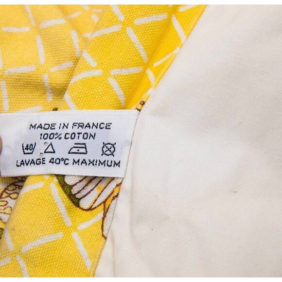 HERMES Vintage Beach Bag in Yellow Canvas With Butterflies Printed - Picture 2 of 3